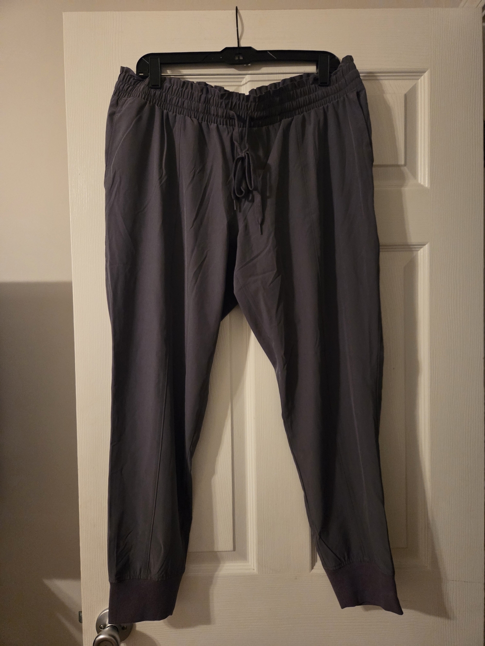 Women's Maternity Gray Elastic-Waist Joggers